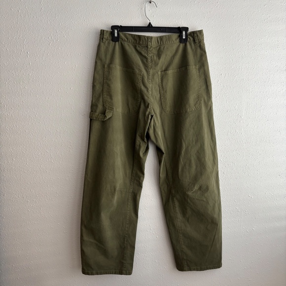 NILI LOTAN Men's Carpenter Barrel Leg Cotton Pants in Olive Green - Size 32 - Picture 5 of 7